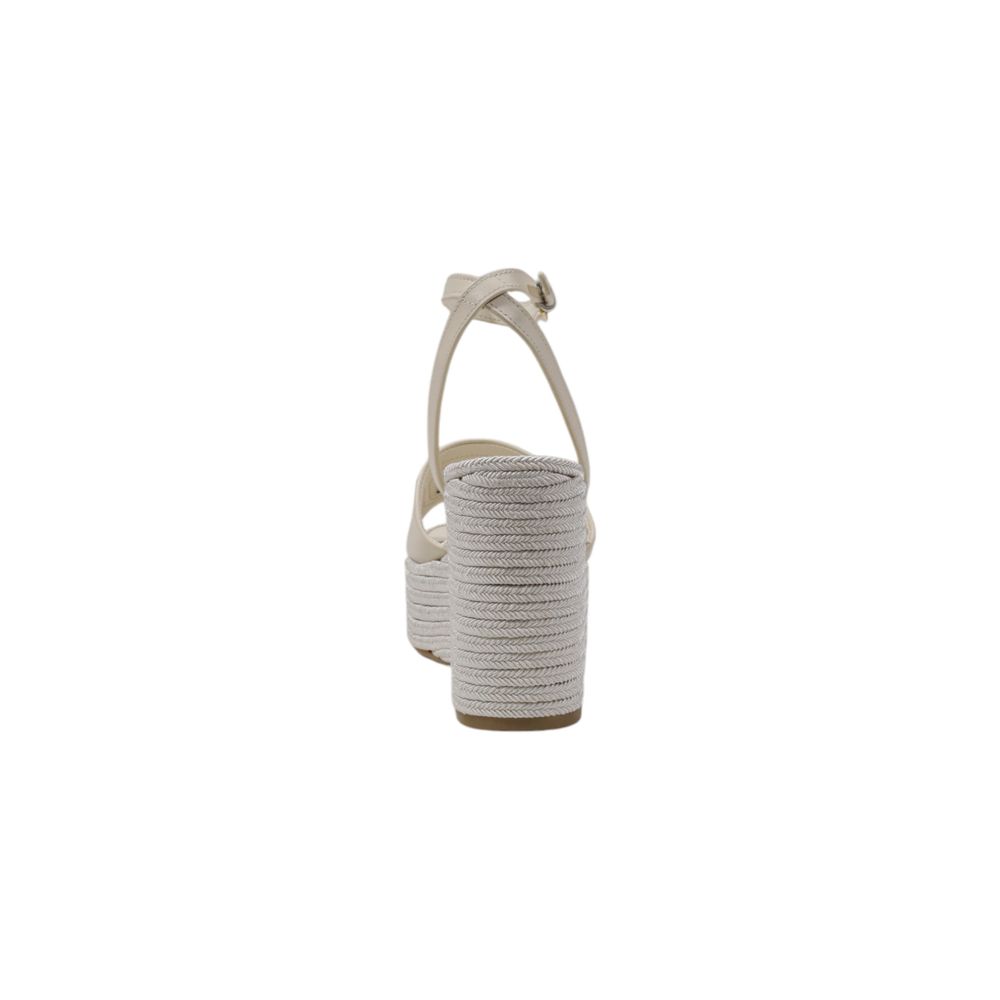 Sandali Zeppa Guess TANVEE in Materiale Sintetico Crema
