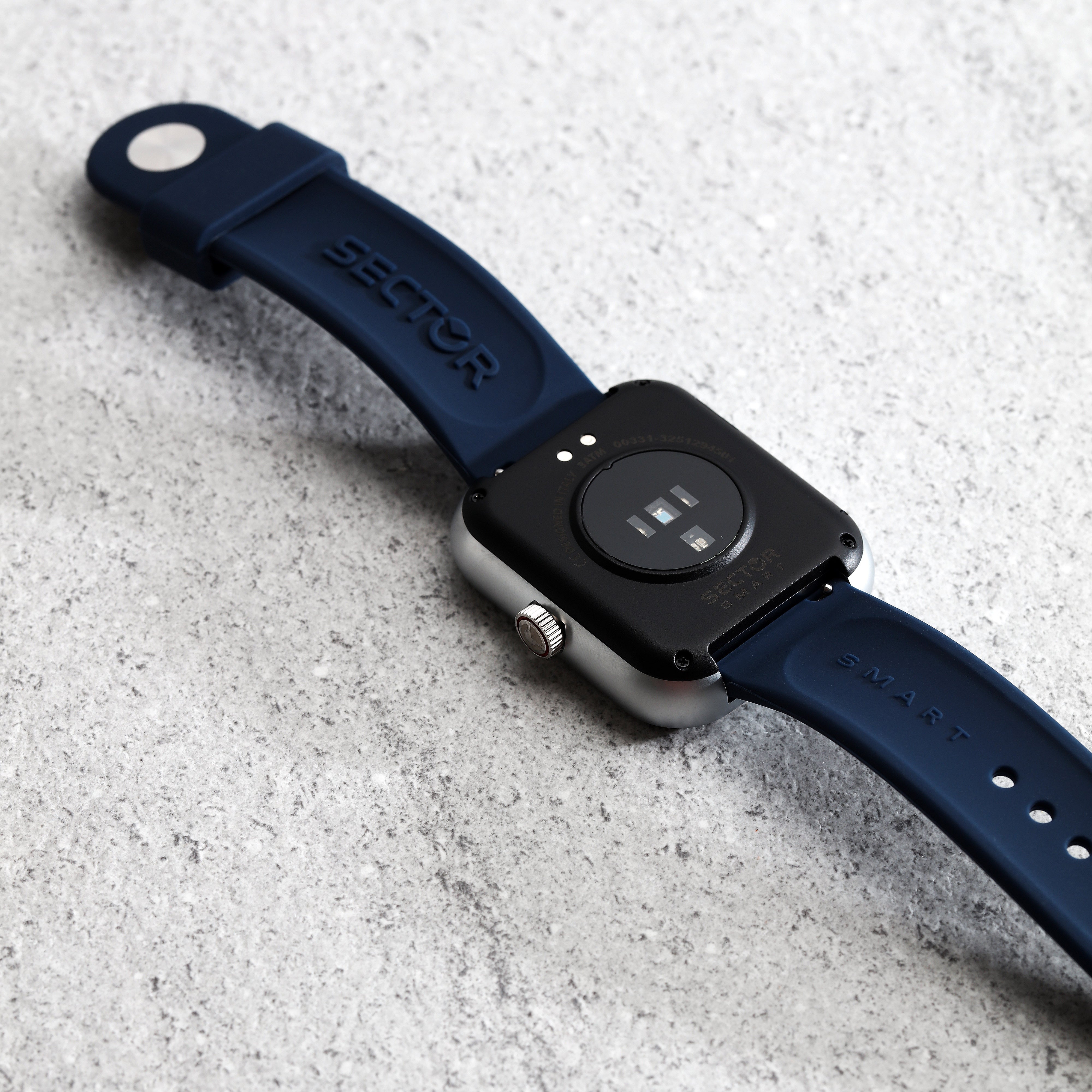 Sector S-03 Wr 3Atm Women's Smartwatch R3251294501