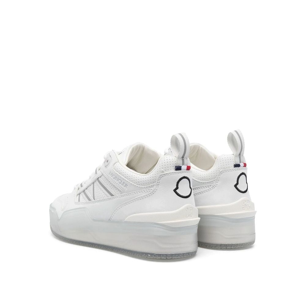 Sneakers Low Top Moncler in Pelle di Vitello Bianca Perforata Made in Italy