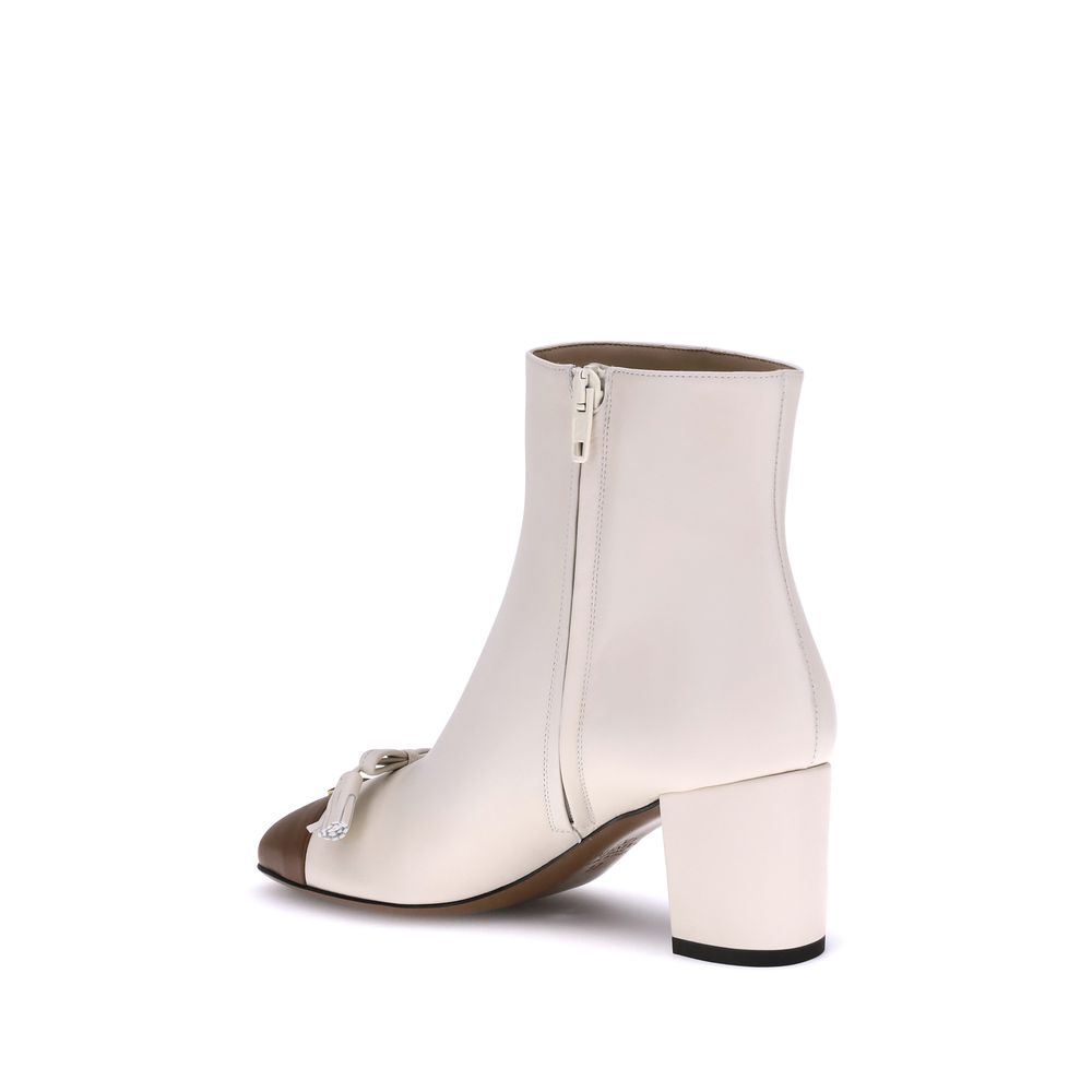 Valentino Garavani Stivaletti Crema in Pelle di Capra VLogo AW25