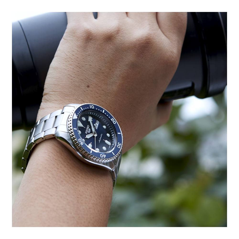 Seiko 5 Sports Watch SRPD51K1